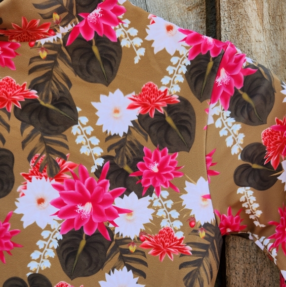 NWT ACACIA SWIMWEAR Ehukai Fullpc Lei Day Womens Size M Swimsuit - Picture 9 of 9